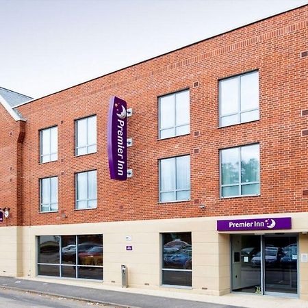 Premier Inn Hitchin Town Centre Bagian luar foto